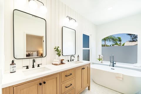 369278567_140983842393287_1006573155924282531_n